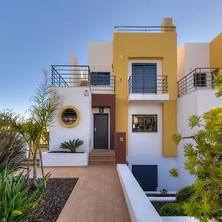 Vila Vida בית נופש